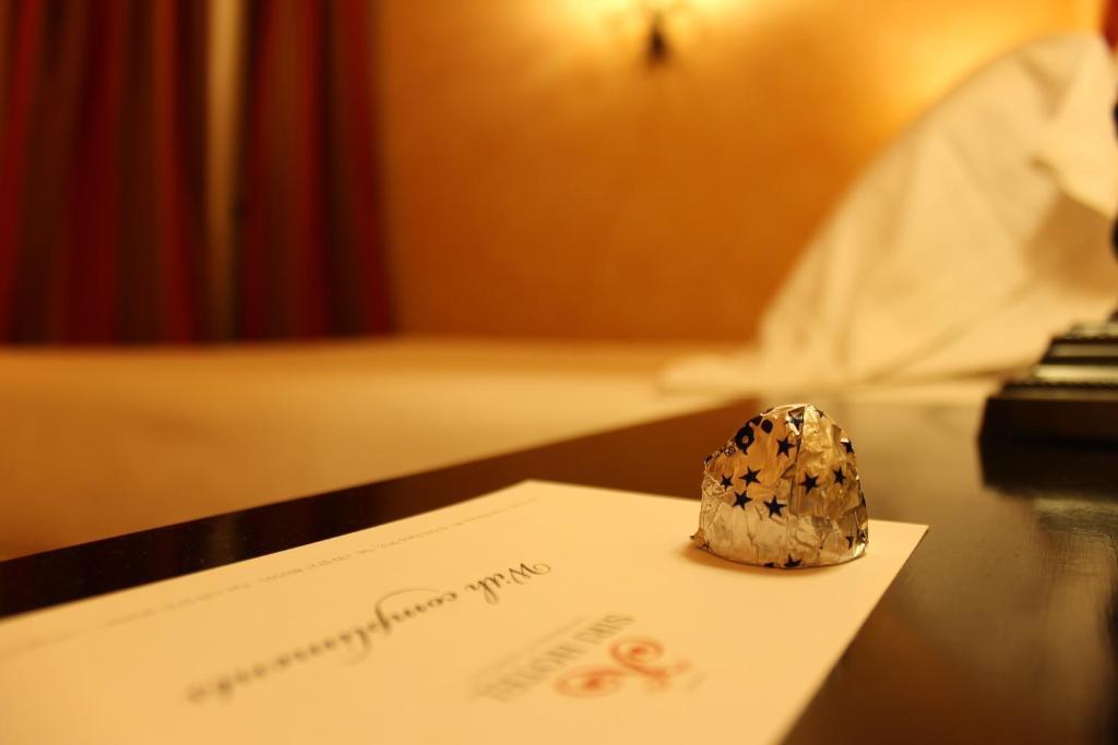 Siri Hotel Фано Екстериор снимка